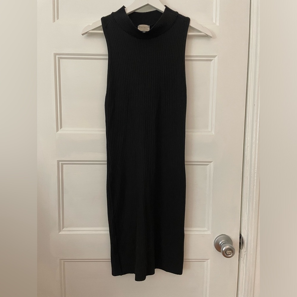 Yuri Black Mockneck Knit Bodycon Dress